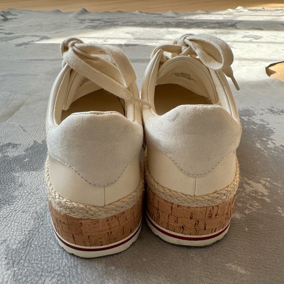 JLO ivory white sneakers mesh net cork flatform platform sz 7 - Picture 6 of 6